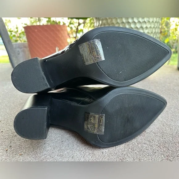 Women`s Black Pointy Toe Ankle Boots Snake Pattern on one side 
Qupid - Picture 3 of 12